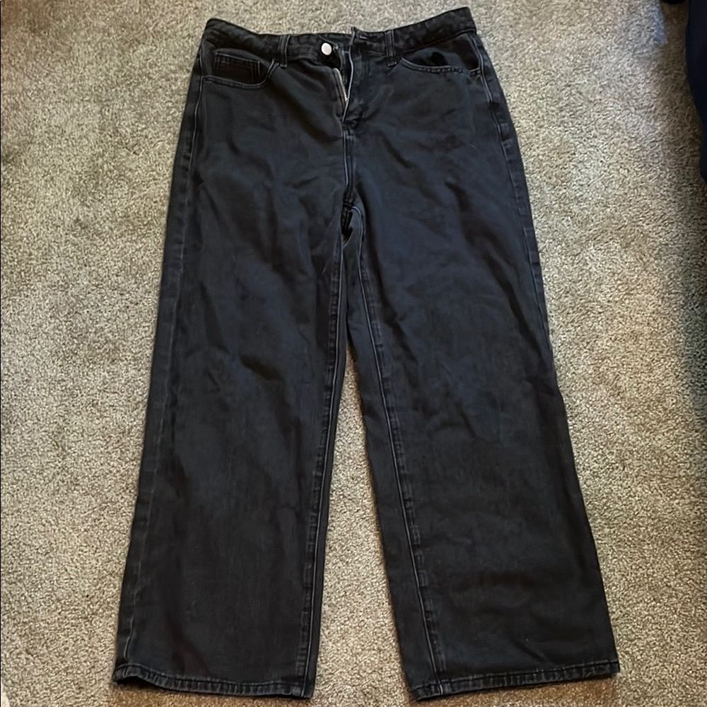 Black Straight Leg Jeans with Cropped Length